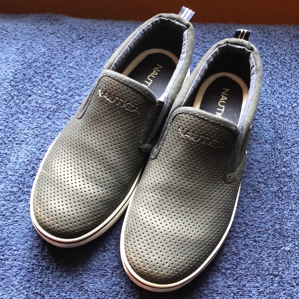 Nautica Slip On Perforated Casual Shoes, Black, Boys Size 1